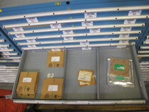 LISTA HEAVY DUTY 9-DRAWER PARTS CABINET W/ CONTENTS (W-50) LOADING & HANDLING FEE $25-